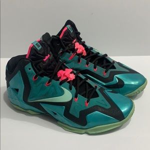 Nike LeBron 11 “SOUTH BEACH” Basketball Shoes